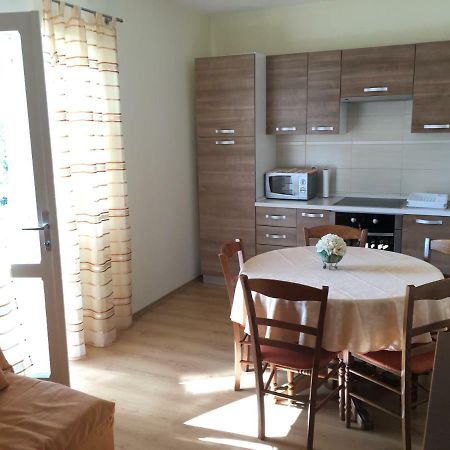 Apartment Biserka Barbat na Rabu 外观 照片
