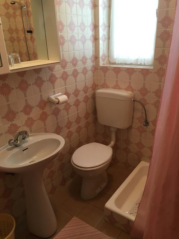 Apartment Biserka Barbat na Rabu 外观 照片
